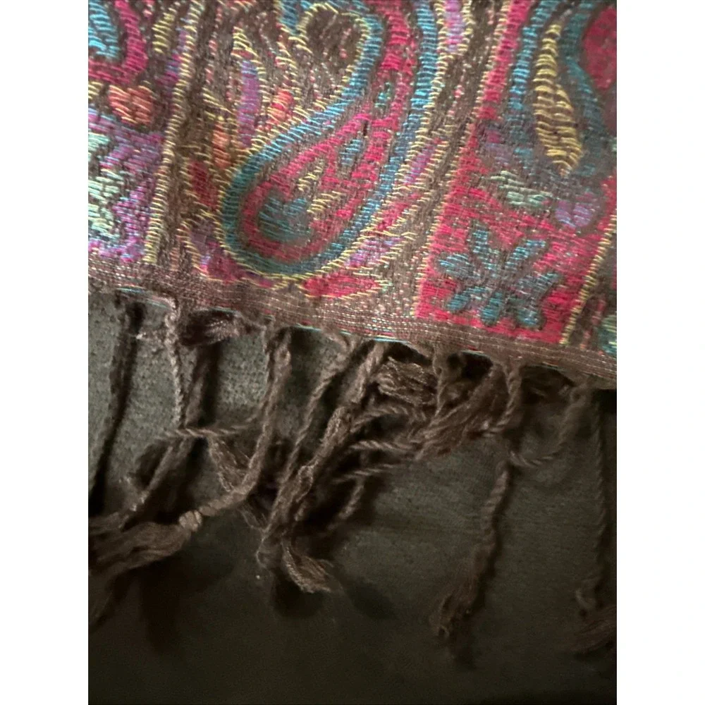 shaw/scarf 100% CASHMERE Polka Multicolor Fringed‎ 68 X 28 Stunning C1 - Picture 3 of 4